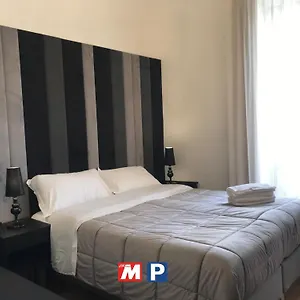 Pensión Motta Palace &, Motta SantʼAnastasia